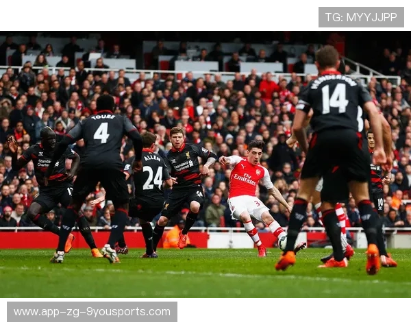 塞维利亚任意球弧线穿透防守：精准与技巧的完美结合